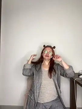 lovebellagrey online show from 03/19/26, 01:48