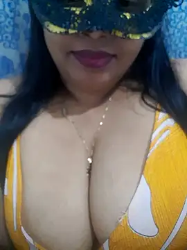 chubby wife online show from 11/22/25, 05:01