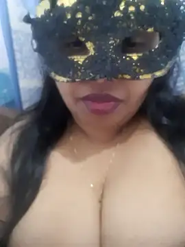 chubby wife online show from 11/23/25, 05:07