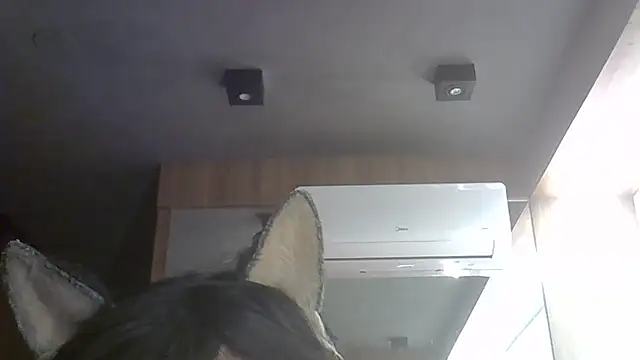 Skinny-Kitten online show from 06/08/26, 05:13