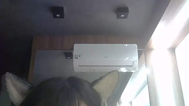 Skinny-Kitten online show from 06/15/26, 08:44