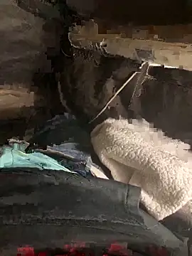 Snapshot of prekumstud chatting on 11/18/25, 02:32 prekumstud online show from 11/18/25, 02:32