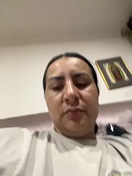 Abril Luv online show from 09/13/25, 01:27