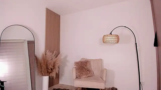 Snapshot of wandathompson_ chatting on 03/06/25, 02:18 wandathompson online show from 03/06/25, 02:18