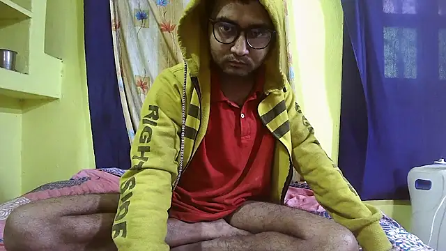 Snapshot of Cute_boy2000 chatting on 01/11/25, 03:34 Cute boy2000 online show from 01/11/25, 03:34