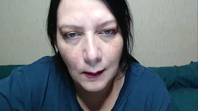 Snapshot of Mirabelle_Sweet chatting on 04/28/26, 02:27 Mirabelle Sweet online show from 04/28/26, 02:27