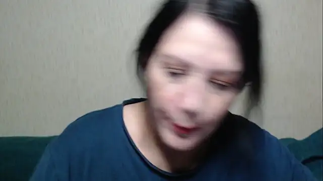 Snapshot of Mirabelle_Sweet chatting on 04/28/26, 11:43 Mirabelle Sweet online show from 04/28/26, 11:43