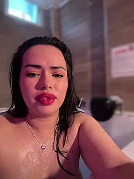 Snapshot of andra_rose chatting on 03/18/26, 08:34 andra rose online show from 03/18/26, 08:34