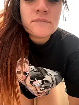 LuceroRm online show from 09/30/25, 06:13