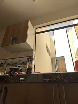 LuceroRm online show from 10/09/25, 06:39