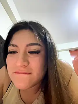 LuceroRm online show from 10/25/25, 06:21