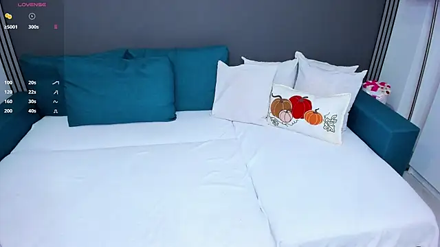 Christall StarXX online show from 11/03/25, 08:32