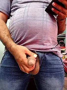 adicma123 online show from 10/10/25, 09:19