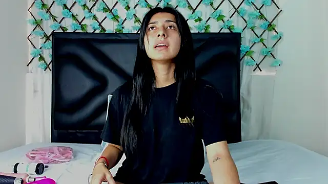 EmmaWilliamss online show from 02/03/25, 03:27