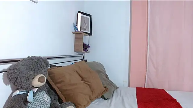 Snapshot of nickyCollins chatting on 03/08/25, 10:00 nickyCollins online show from 03/08/25, 10:00