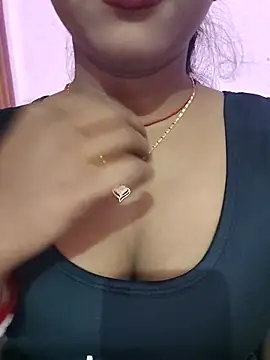 Snapshot of ANGE-MOU chatting on 02/20/25, 01:46 ANGE-MOU online show from 02/20/25, 01:46