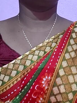 Snapshot of ANGE-MOU chatting on 03/01/25, 08:56 ANGE-MOU online show from 03/01/25, 08:56