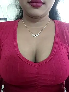 Snapshot of ANGE-MOU chatting on 01/15/26, 02:49 ANGE-MOU online show from 01/15/26, 02:49