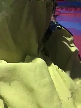 Rainy  online show from 04/28/26, 11:43