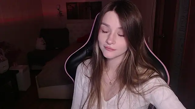 Snapshot of jeann_elsaa chatting on 02/01/26, 12:42 jeann elsaa online show from 02/01/26, 12:42