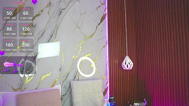 haylie  online show from 12/03/24, 07:10