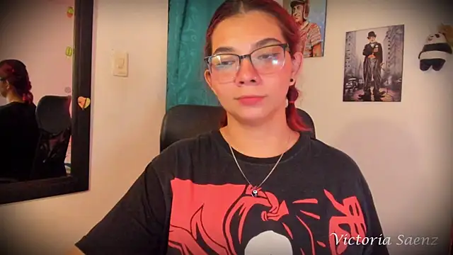 victoriaasaenz  online show from 03/03/25, 12:37