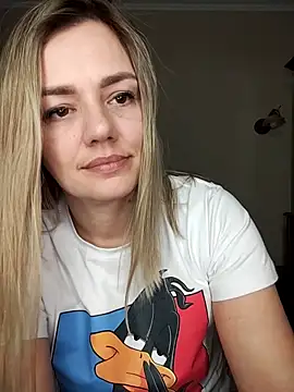 KrissSexi online show from 03/05/25, 05:50