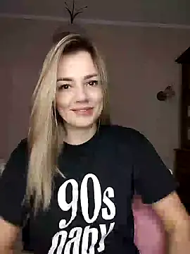 KrissSexi online show from 03/06/25, 05:24