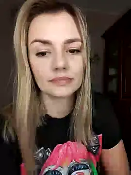 KrissSexi online show from 03/06/25, 04:28