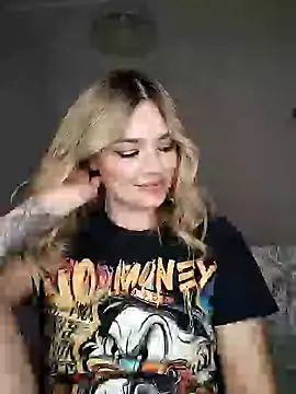 KrissSexi online show from 03/15/25, 04:21