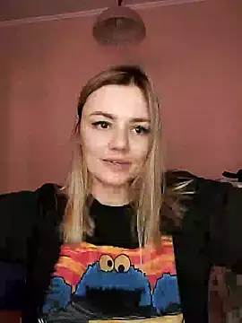 KrissSexi online show from 03/18/25, 10:46