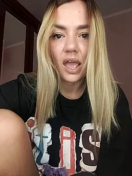 KrissSexi online show from 09/14/25, 09:30