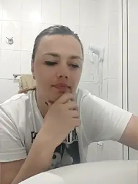 KrissSexi online show from 06/23/26, 12:14