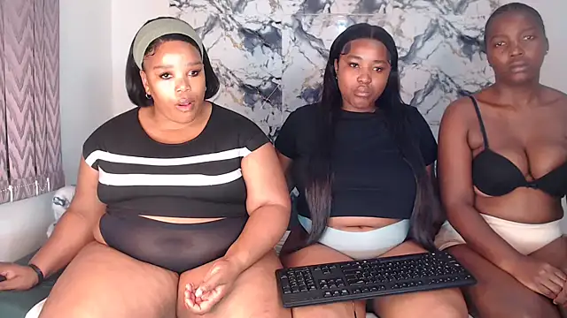 SexyAmeena2002 online show from 06/16/26, 10:01