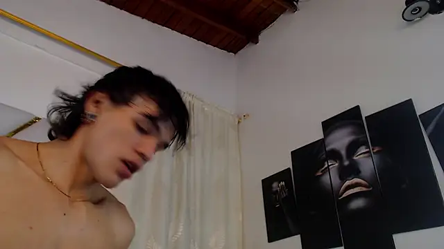 AlbertBernal69 online show from 02/07/25, 03:01