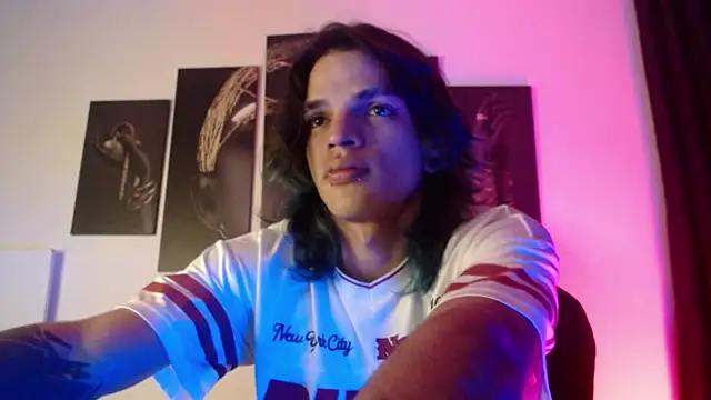 AlbertBernal69 online show from 11/14/25, 03:49