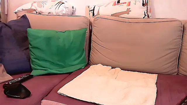 chrichri38xh online show from 02/07/25, 03:08