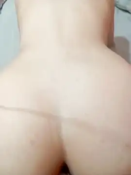 Snapshot of KHALIJIA-ARABIA-couple chatting on 02/11/25, 09:03 KHALIJIA-ARABIA-couple online show from 02/11/25, 09:03