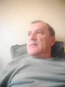 Snapshot of bestofyalcinturkey chatting on 01/13/25, 08:58 bestofyalcinturkey online show from 01/13/25, 08:58