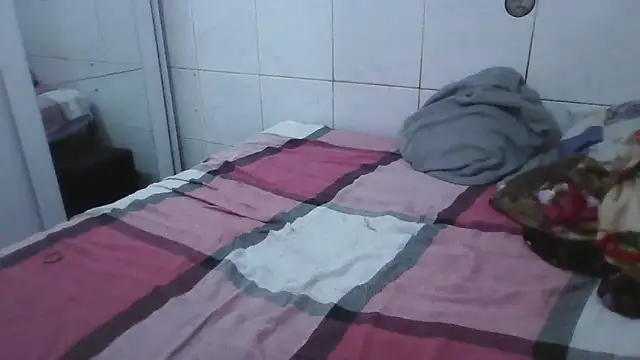 MinaBoss online show from 10/11/25, 01:27