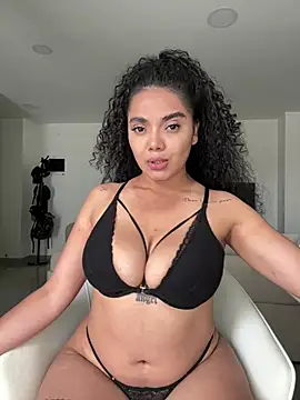 Mariecurl online show from 03/01/26, 07:27