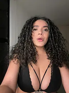 Mariecurl online show from 07/11/26, 03:20