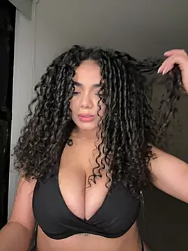 Mariecurl online show from 07/24/26, 12:08