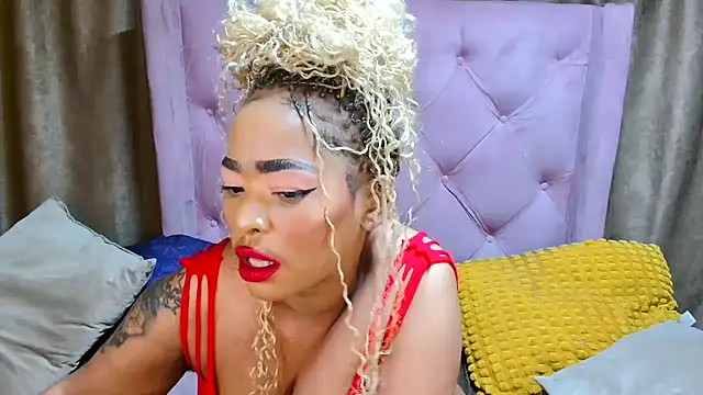 Snapshot of AFRICANGODDESSXXX chatting on 10/03/25, 11:46 AFRICANGODDESSXXX online show from 10/03/25, 11:46