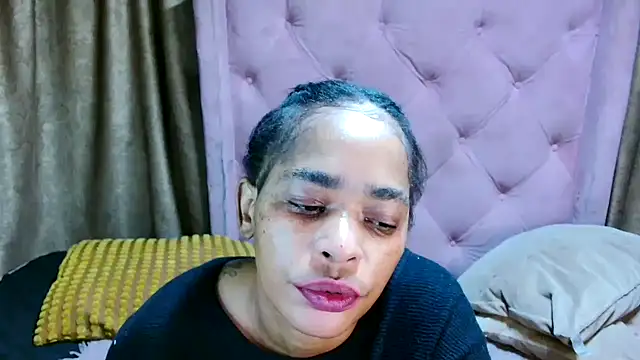 AFRICANGODDESSXXX online show from 05/07/26, 09:31
