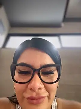 Snapshot of Insane_Issa chatting on 03/08/25, 10:02 Insane Issa online show from 03/08/25, 10:02