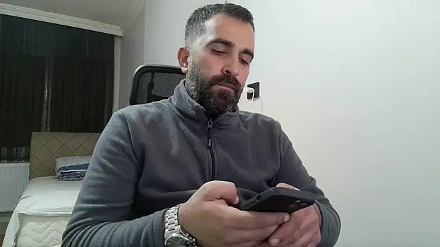 Snapshot of tgltplsr chatting on 03/03/25, 11:03 tgltplsr online show from 03/03/25, 11:03