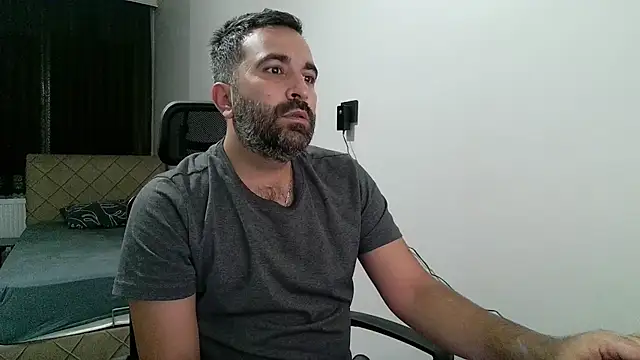 Snapshot of tgltplsr chatting on 09/19/25, 12:23 tgltplsr online show from 09/19/25, 12:23