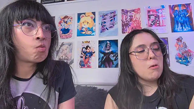 snowblack  online show from 06/08/26, 01:28