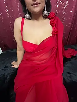 Snapshot of LuscousPussy chatting on 01/21/25, 05:30 LuscousPussy online show from 01/21/25, 05:30